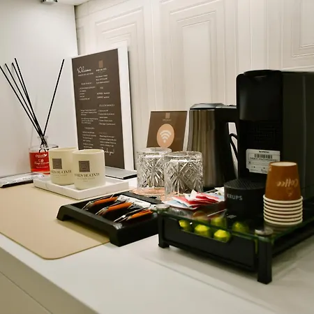 ベッド・アンド・ブレックファスト Domus De Cinti Boutique チボリ
